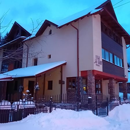 La Gabi Hotel Azuga Ngoại thất bức ảnh